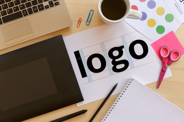 Je crée votre logo professionnel et unique